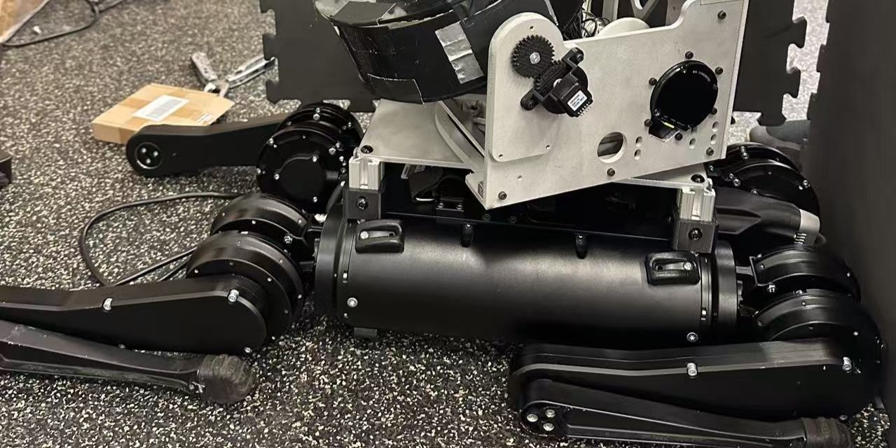 Sensor + wiring inside turret